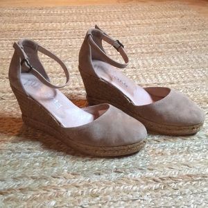 VISCATA MADE IN SPAIN 3" SUEDE ESPADRILLE SIZE 40